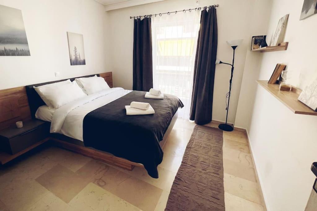 Minimal 3Br Apartment In Athen Eksteriør billede
