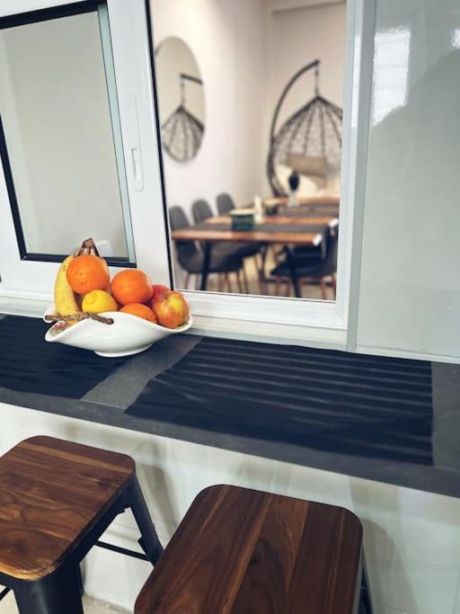 Minimal 3Br Apartment In Athen Eksteriør billede